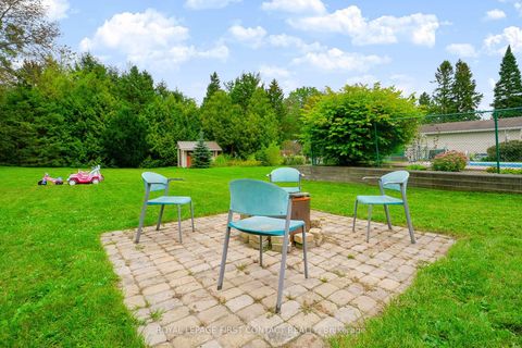 Photo 6 at 67 Vancouver Street, Codrington, Barrie