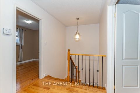 Photo 18 at 54 Thames Drive, Rolling Acres, Whitby