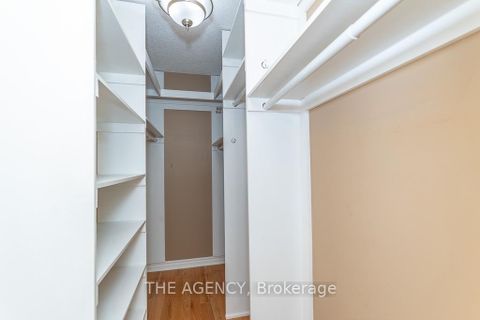 Photo 21 at 54 Thames Drive, Rolling Acres, Whitby