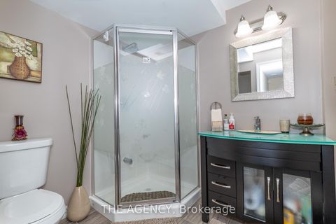 Photo 30 at 54 Thames Drive, Rolling Acres, Whitby