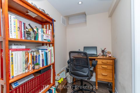 Photo 32 at 54 Thames Drive, Rolling Acres, Whitby