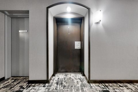 Photo 3 at 414 - 10 Queens Quay W, Waterfront Communities C1, Toronto