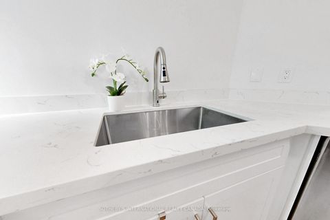 Photo 18 at 414 - 10 Queens Quay W, Waterfront Communities C1, Toronto