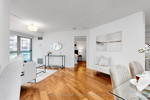 Photo 20 at 414 - 10 Queens Quay W, Waterfront Communities C1, Toronto