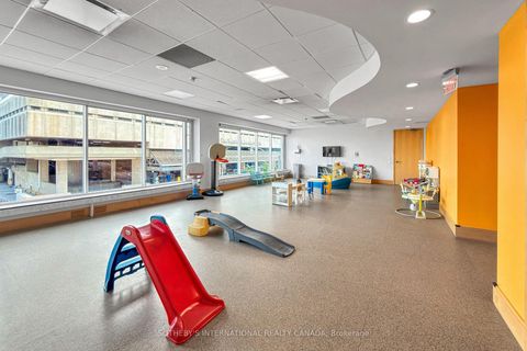 Photo 35 at 414 - 10 Queens Quay W, Waterfront Communities C1, Toronto
