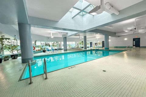 Photo 37 at 414 - 10 Queens Quay W, Waterfront Communities C1, Toronto