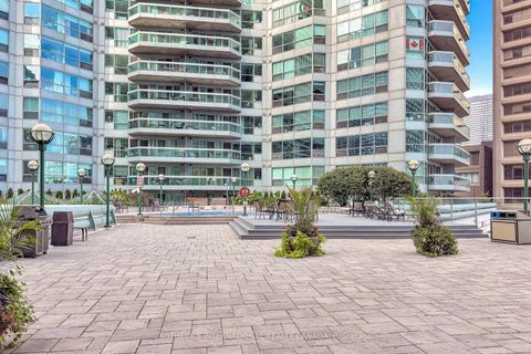 Photo 43 at 414 - 10 Queens Quay W, Waterfront Communities C1, Toronto