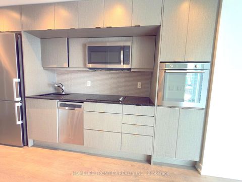 Photo 7 at 2711 - 10 York Street, Waterfront Communities C1, Toronto
