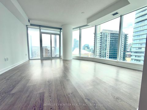 Photo 11 at 2711 - 10 York Street, Waterfront Communities C1, Toronto
