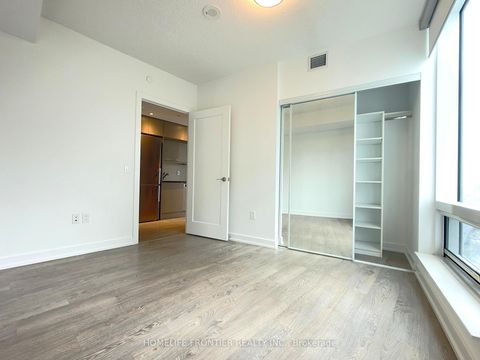 Photo 19 at 2711 - 10 York Street, Waterfront Communities C1, Toronto