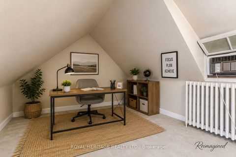 Photo 18 at 758 Jane Street, Smythe, Toronto