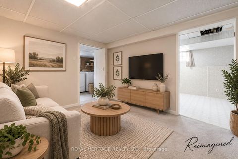 Photo 22 at 758 Jane Street, Smythe, Toronto