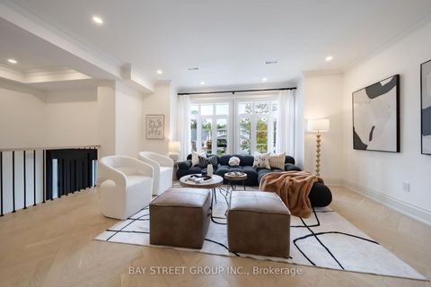 Photo 3 at 9 Gaylord Drive, Maryvale, Toronto