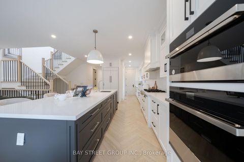 Photo 8 at 9 Gaylord Drive, Maryvale, Toronto