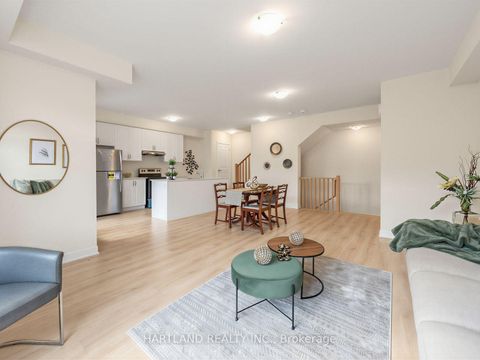Photo 2 at 1310 - 1695 Dersan Street, Duffin Heights, Pickering