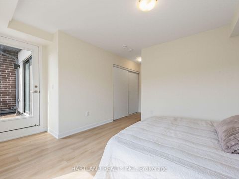Photo 9 at 1310 - 1695 Dersan Street, Duffin Heights, Pickering