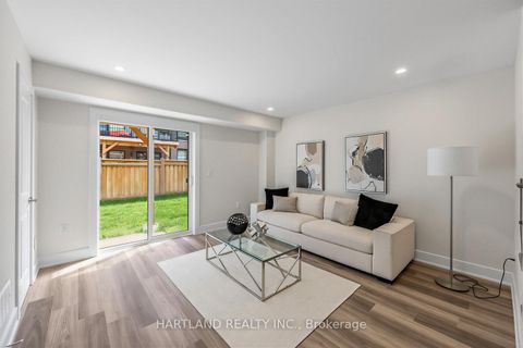 Photo 2 at 405 - 1695 Dersan Street, Duffin Heights, Pickering