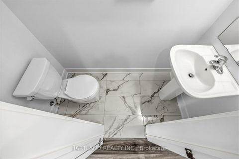Photo 11 at 405 - 1695 Dersan Street, Duffin Heights, Pickering