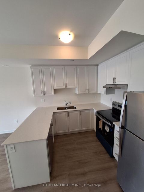 Photo 2 at 304 - 1695 Dersan Street, Duffin Heights, Pickering