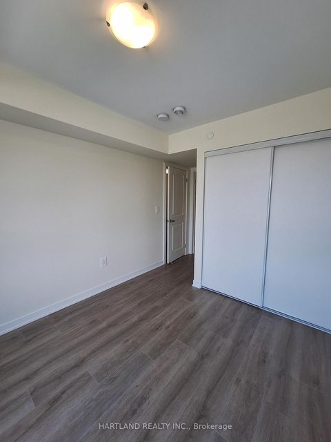 Photo 11 at 304 - 1695 Dersan Street, Duffin Heights, Pickering
