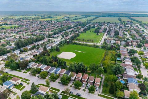 Photo 39 at 58 Maitland Drive, Grove East, Barrie