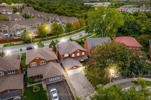 Photo 1 at 129 Bankview Circle, Clairville, Toronto