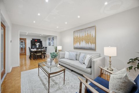 Photo 4 at 129 Bankview Circle, Clairville, Toronto