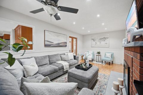 Photo 9 at 129 Bankview Circle, Clairville, Toronto