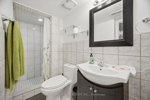 Photo 32 at 129 Bankview Circle, Clairville, Toronto