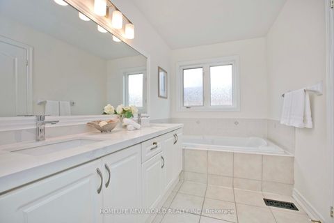 Photo 19 at 16 Venture Avenue, Rouge Woods, Richmond Hill