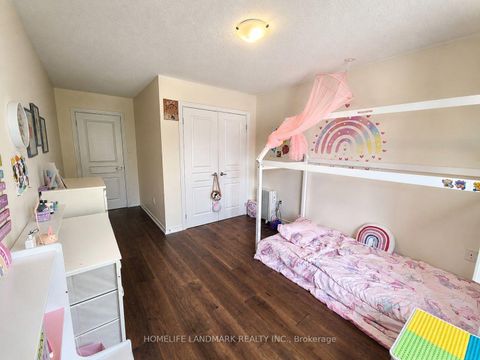 Photo 27 at 41 Mansard Drive, Jefferson, Richmond Hill