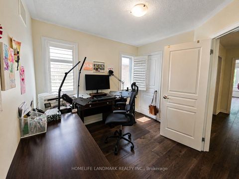 Photo 29 at 41 Mansard Drive, Jefferson, Richmond Hill
