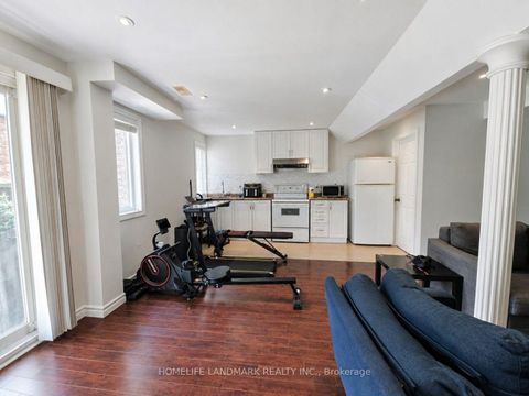 Photo 35 at 41 Mansard Drive, Jefferson, Richmond Hill