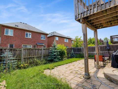 Photo 38 at 41 Mansard Drive, Jefferson, Richmond Hill