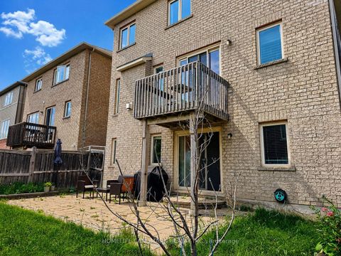 Photo 39 at 41 Mansard Drive, Jefferson, Richmond Hill