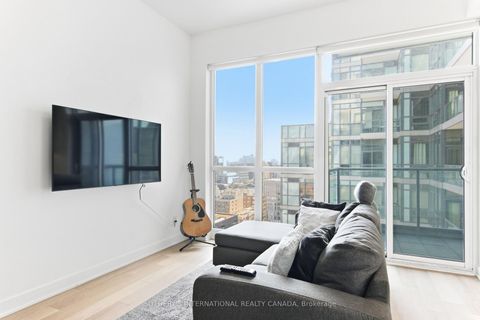 Photo 8 at 1913 - 210 Simcoe Street, Chinatown, Toronto