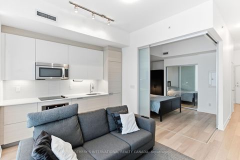 Photo 10 at 1913 - 210 Simcoe Street, Chinatown, Toronto