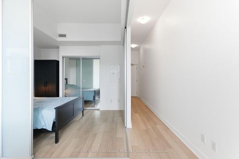 Photo 18 at 1913 - 210 Simcoe Street, Chinatown, Toronto