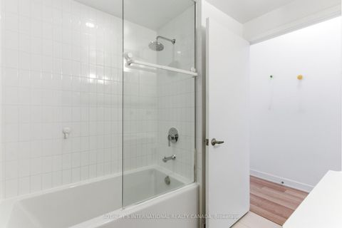 Photo 20 at 1913 - 210 Simcoe Street, Chinatown, Toronto