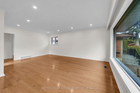 Photo 7 at 58 Rochman Boulevard E, Woburn, Toronto