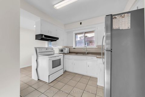 Photo 9 at 58 Rochman Boulevard E, Woburn, Toronto