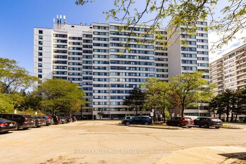 Photo 1 at 110 - 3000 Bathurst Street, Lawrence, Toronto