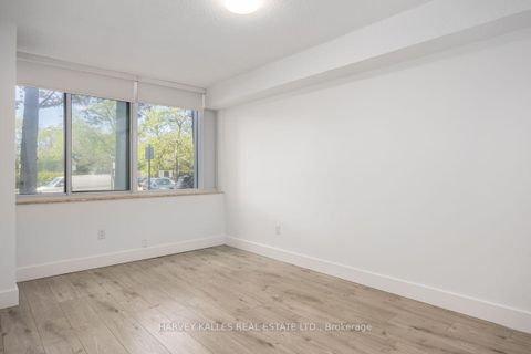 Photo 9 at 110 - 3000 Bathurst Street, Lawrence, Toronto