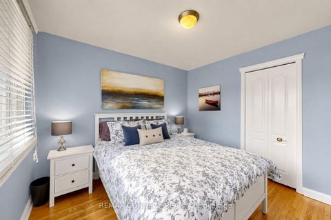 Photo 17 at 15 Satchell Boulevard, Centennial Scarborough, Toronto