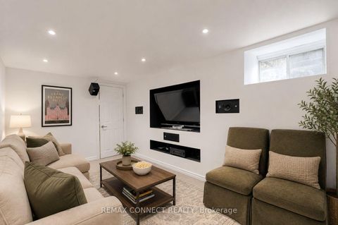 Photo 23 at 15 Satchell Boulevard, Centennial Scarborough, Toronto