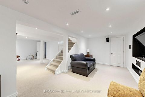 Photo 24 at 15 Satchell Boulevard, Centennial Scarborough, Toronto