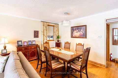 Photo 6 at 83 Carsbrooke Road, Etobicoke West Mall, Toronto