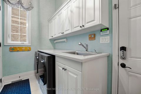 Photo 15 at 177 Grandvista Crescent, Vellore Village, Vaughan