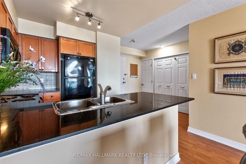 Photo 10 at 806 - 1369 Bloor Street W, Dufferin Grove, Toronto