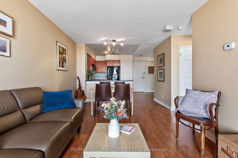 Photo 15 at 806 - 1369 Bloor Street W, Dufferin Grove, Toronto